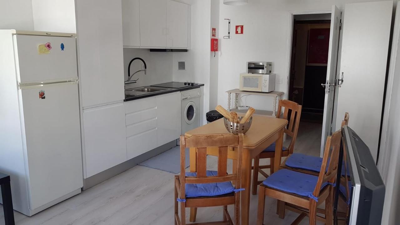 Apartment Girasol Front Beach Quarteira Algarve Екстер'єр фото