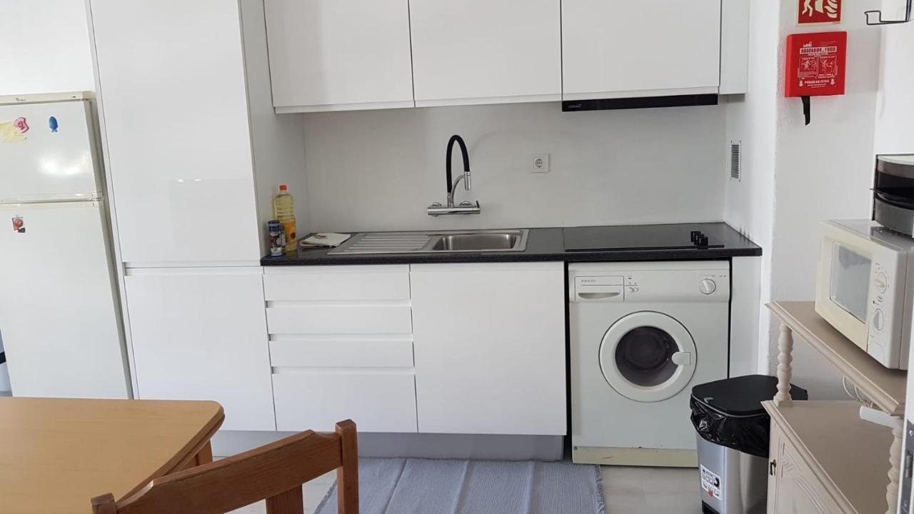 Apartment Girasol Front Beach Quarteira Algarve Екстер'єр фото