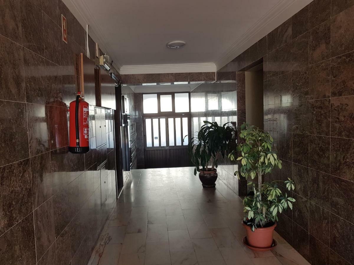 Apartment Girasol Front Beach Quarteira Algarve Екстер'єр фото